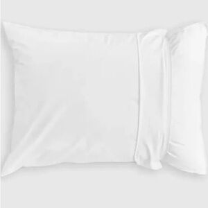 NWOT QUINCE Pack Of 2 Cotton Pillow Protectors Standard White 6079